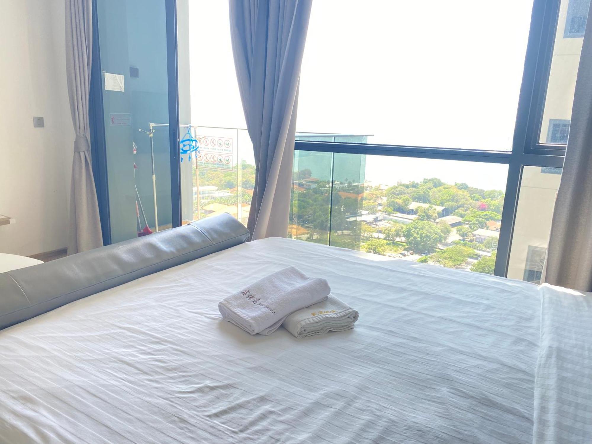The Andromeda Condominium Seaview Pattaya Habitación foto