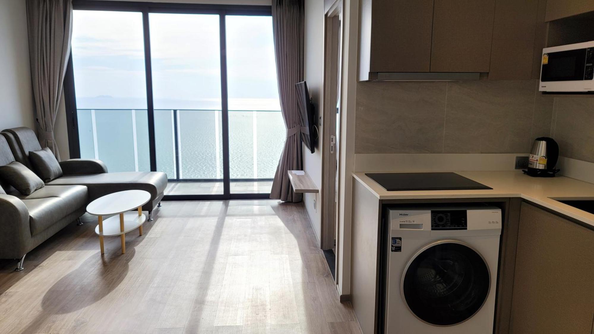 The Andromeda Condominium Seaview Pattaya Habitación foto