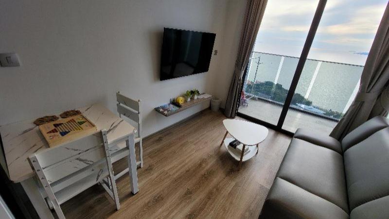 The Andromeda Condominium Seaview Pattaya Habitación foto